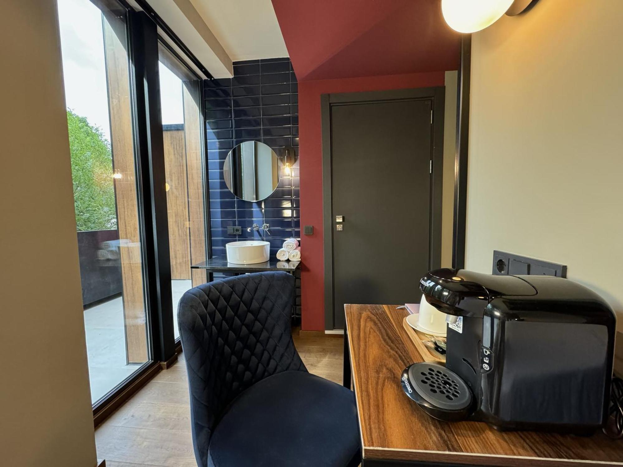 Tbilisi Edition - Design Hotel & Private Spa エクステリア 写真