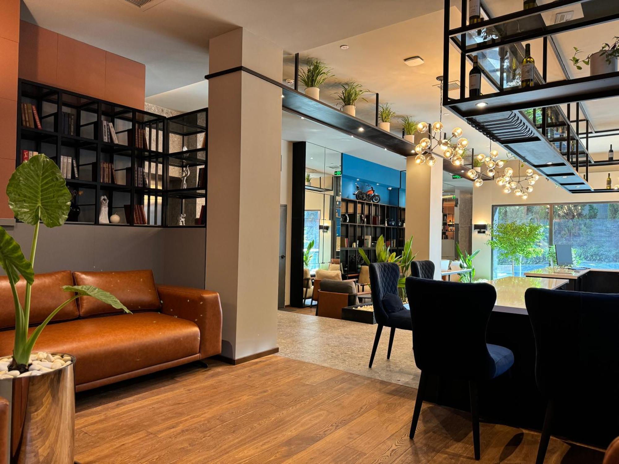 Tbilisi Edition - Design Hotel & Private Spa エクステリア 写真