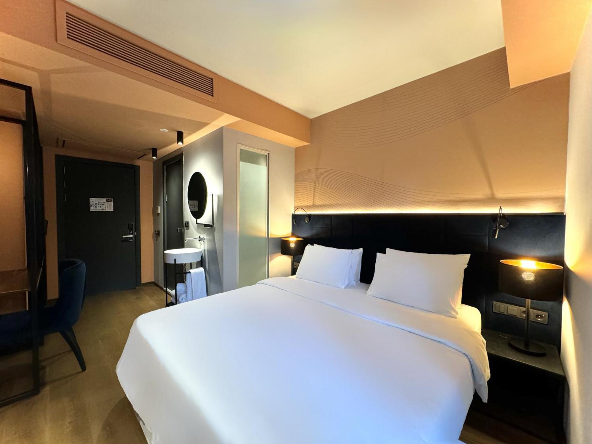 Tbilisi Edition - Design Hotel & Private Spa エクステリア 写真