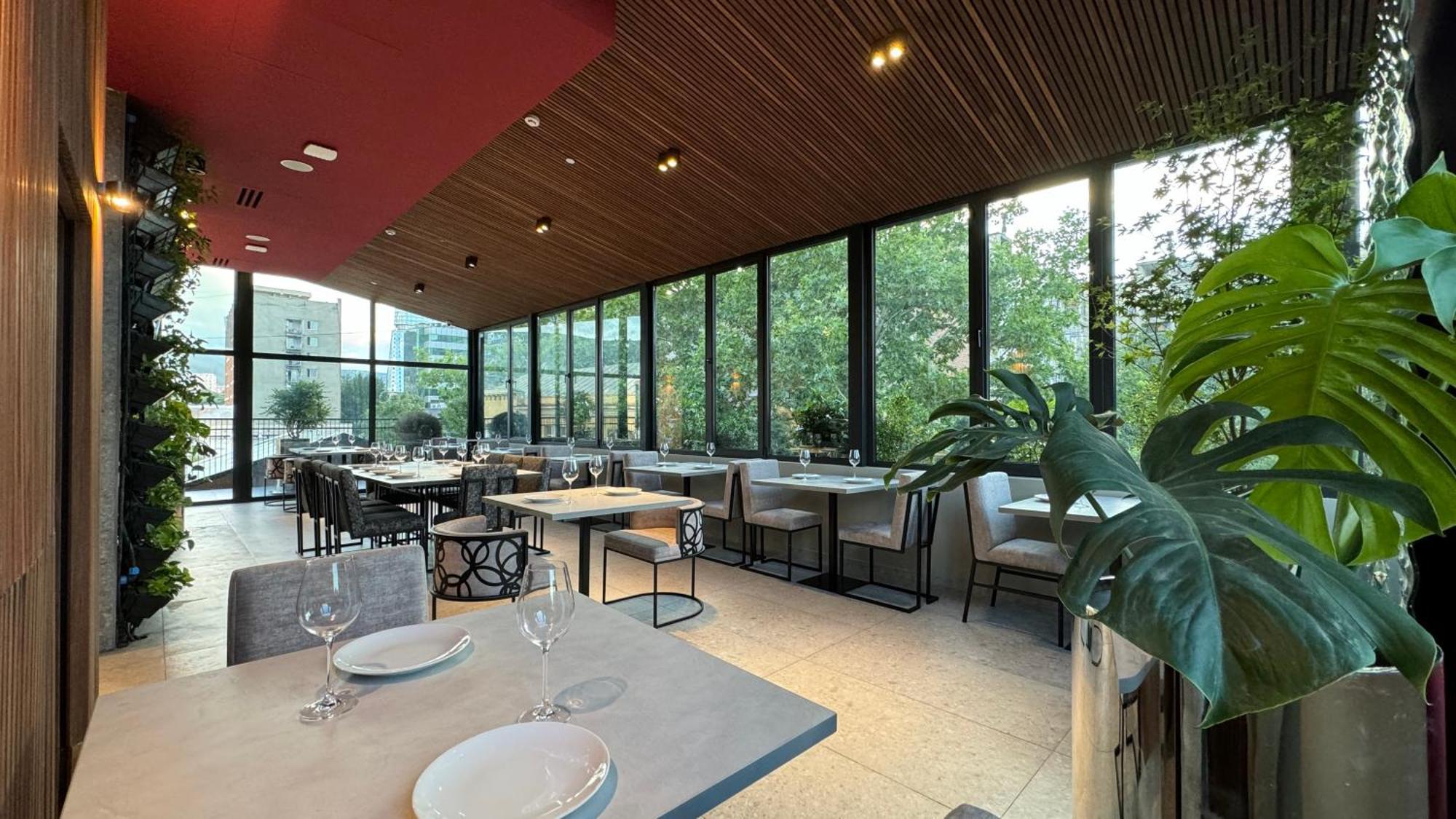 Tbilisi Edition - Design Hotel & Private Spa エクステリア 写真